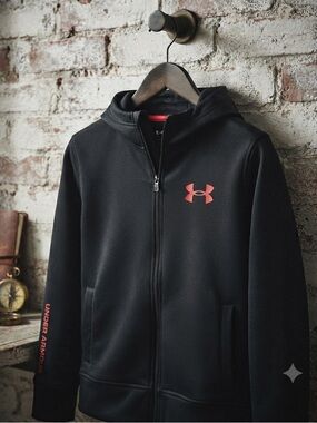Under Armour Boys Black Full Zip Hoodie Youth,  Red Logo